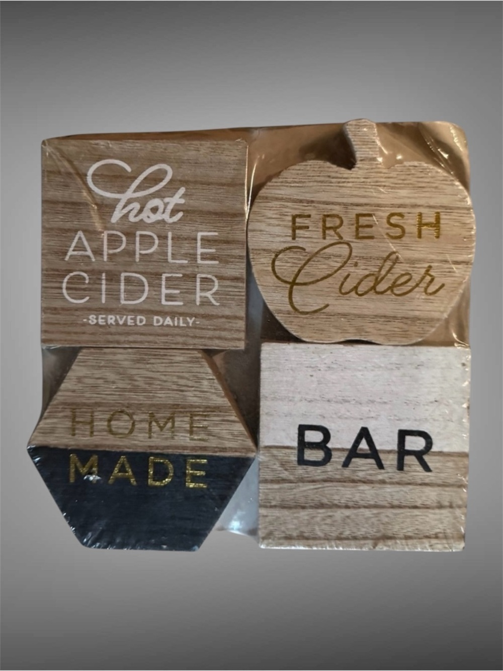 4 PACK WOODEN PROPS FOR FALL APPLE CIDER